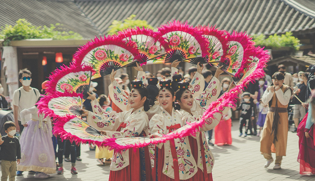 South Korea: The Beautiful Hanbok